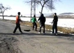 Obvinení zo zločinu ublíženia na zdraví a z trestného činu výtržníctva Bitka