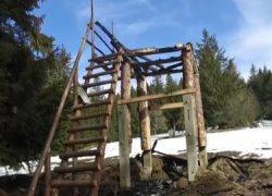 Vranov: podpálený poľovnícky posed Posed
