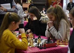 CVČ: školské majstrovstvá žiakov a žiačok ZŠ Prešovského kraja v zrýchlenom šachu sach zr